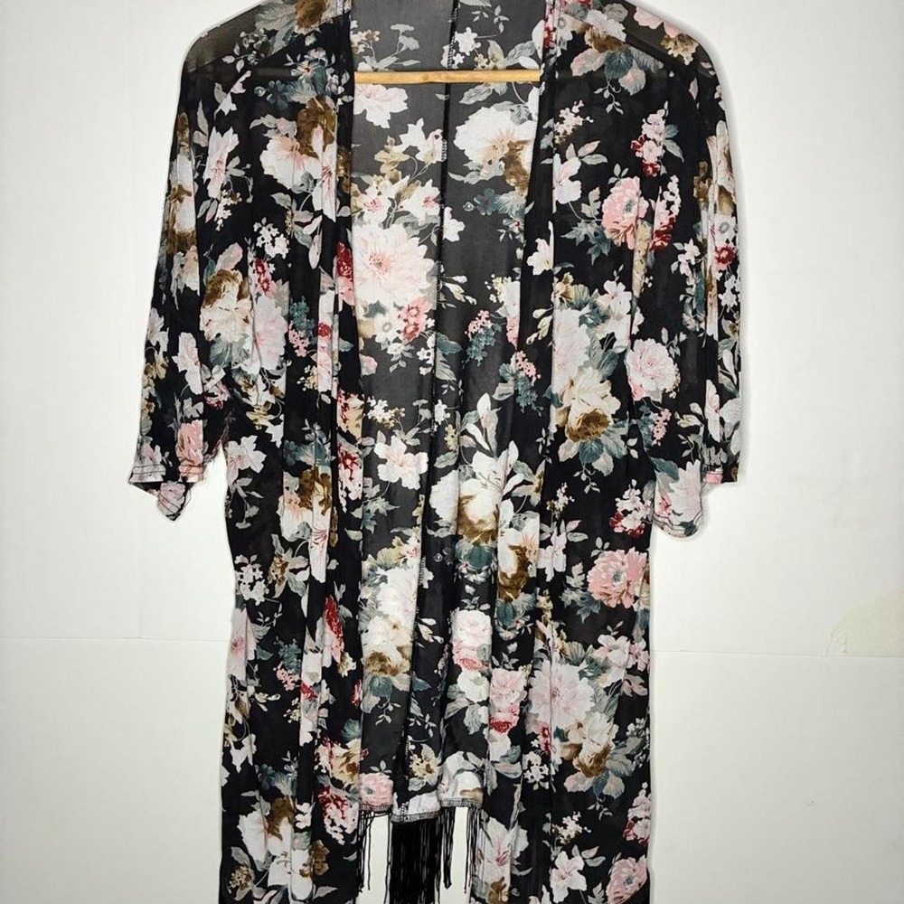 Ember black floral kimono